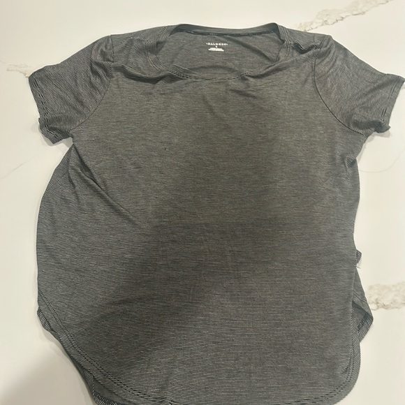 Grey and black striped shirt/blouse used large size good condition. - Picture 1 of 5